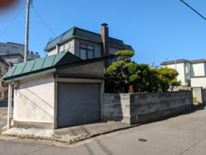 【売地】青森市桜川２丁目　　　１１８０万円　告知事項ありますが、解体更地渡しです！！